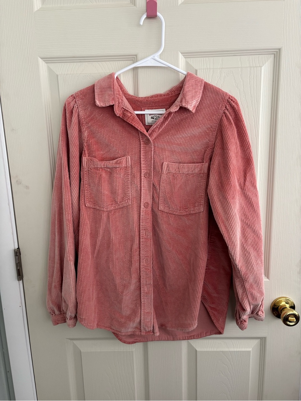 American Eagle Corduroy Button-Up Shirt Jacket in Dusty Rose S